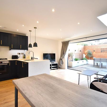 Stunning 2 Bed Apartment Londres Exterior foto